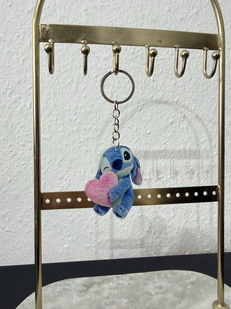 Schlüsselanhänger Stitch mit rosa Herz – Plüsch Kawaii Accessoire