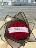 30 rote Naomi-Rosen