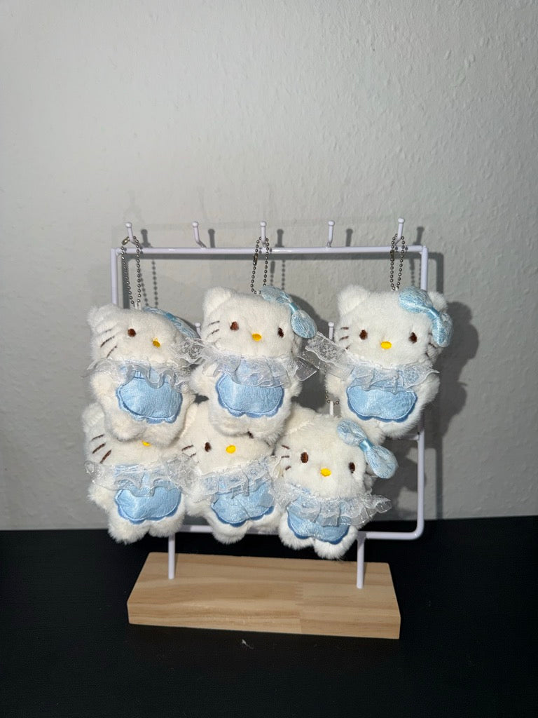 Schlüsselanhänger Hello Kitty Plüschtier – Blaues Outfit Kawaii