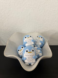 Häkelfigur Positive Penguin – Kleiner Glücksbringer
